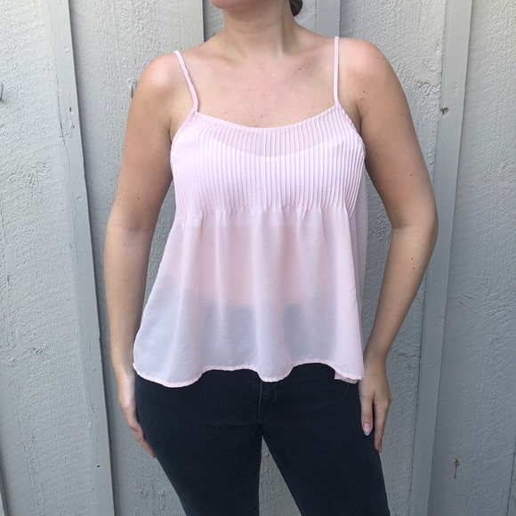 Pink light tank - Picture 1 of 1